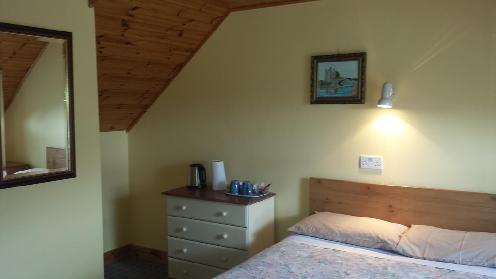 The Perrin Inn Glengarriff Zimmer foto